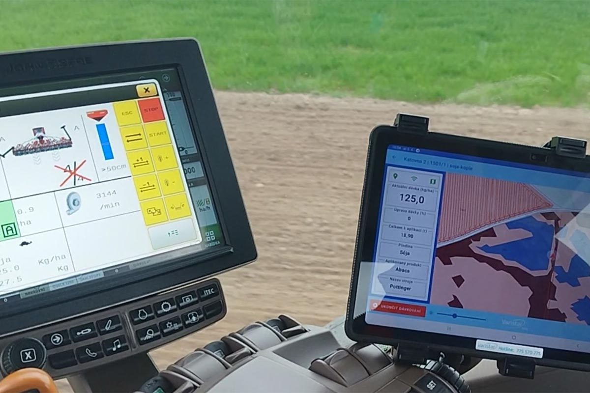 Systémy Varistar uvnitř traktoru